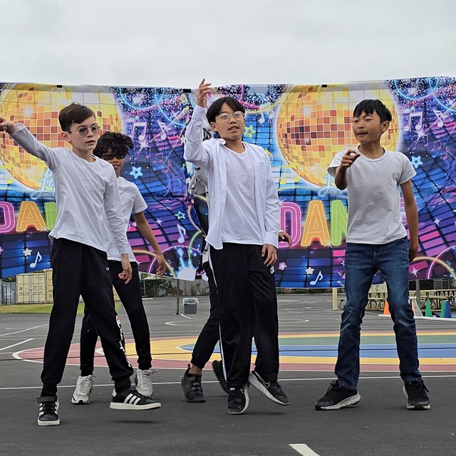 dance