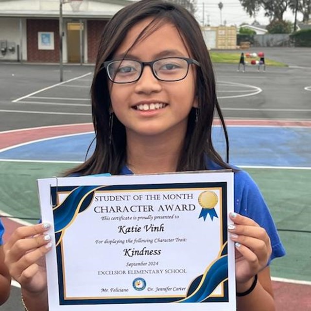 Vinh, Katie