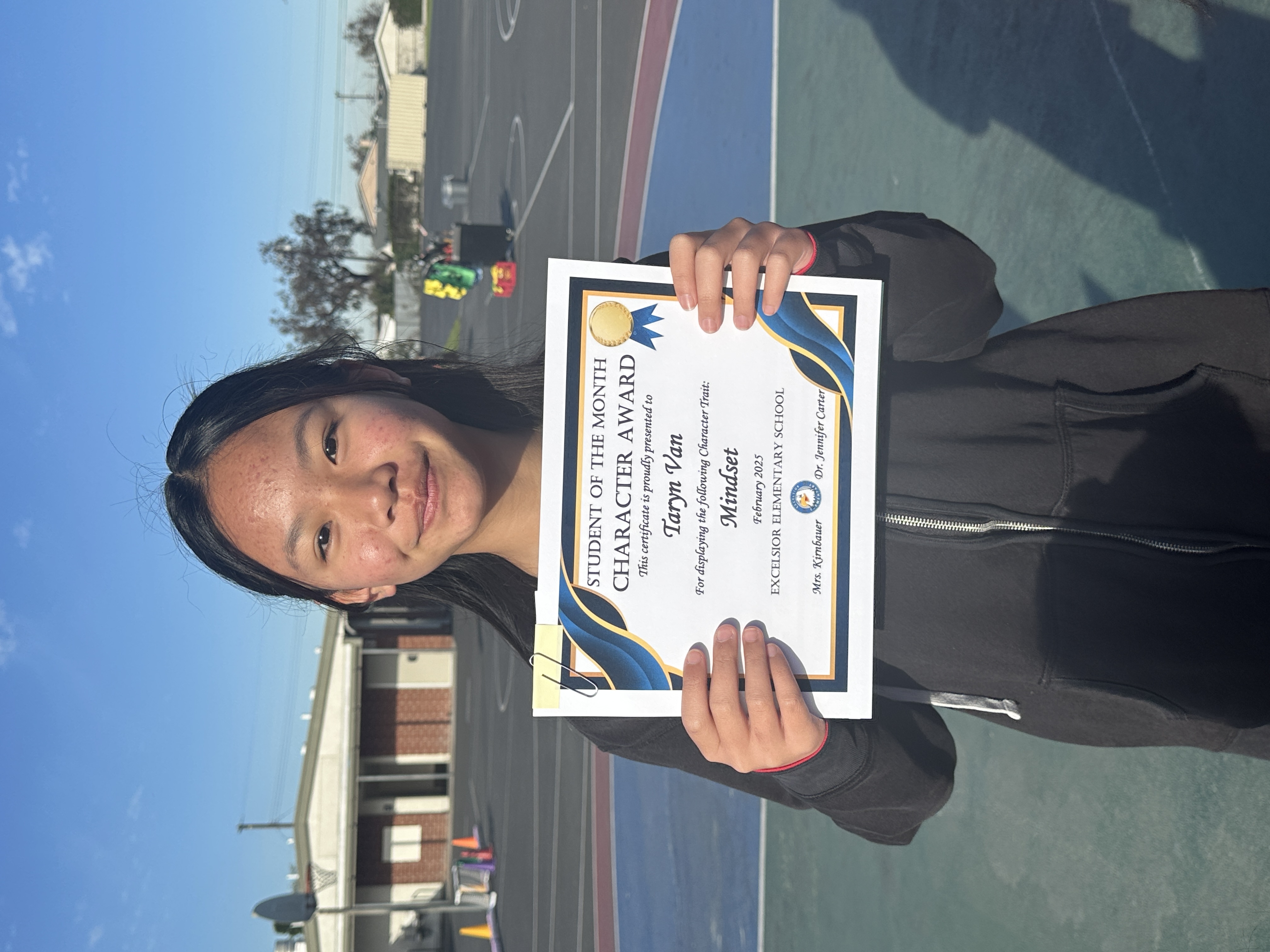 SOM FEB 25 Taryn Van