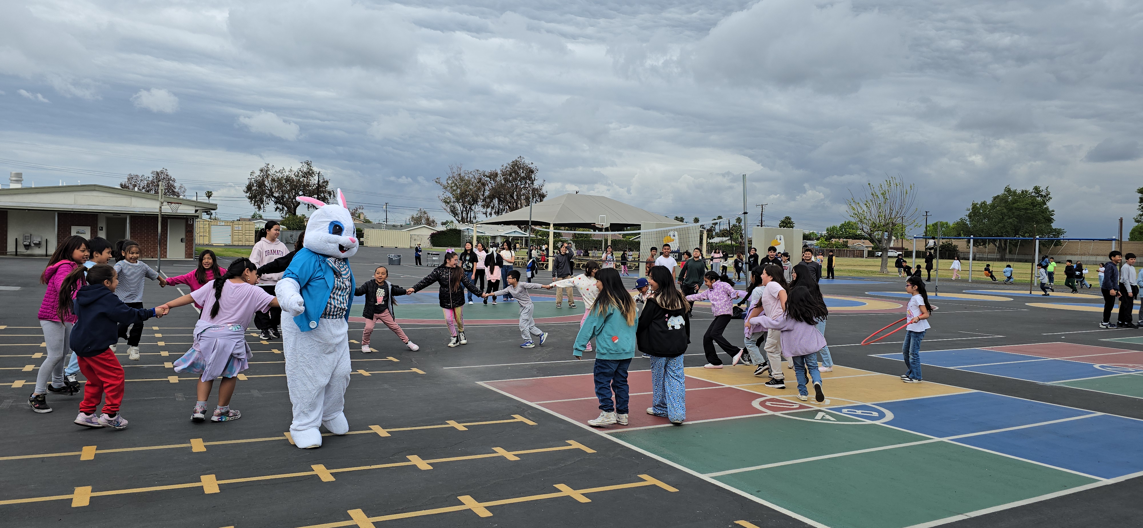 Easter Bunny Excelsior