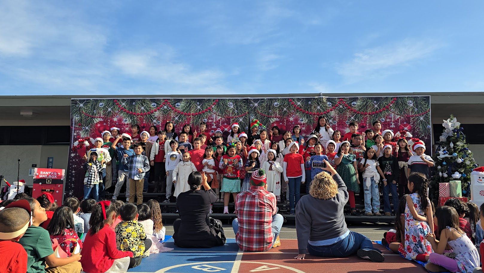 4th Graders Singalong