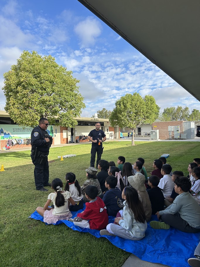 Police Officers are sharing about their job with our Excelsior students!
