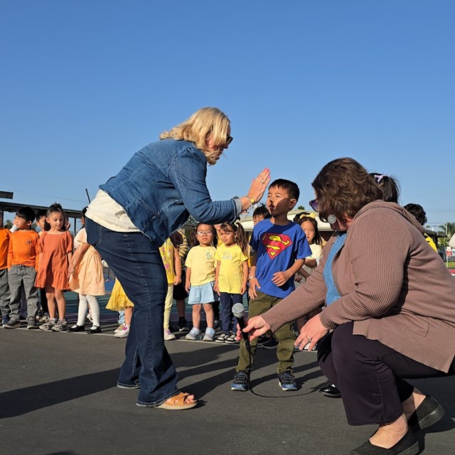 Dr. C & Mrs. Meek TK K Friday Flag